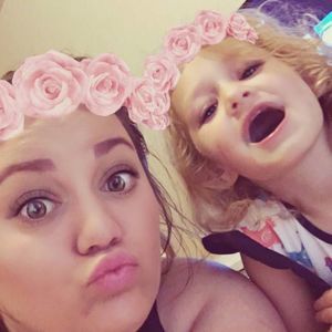 Meet your Posher, Candice